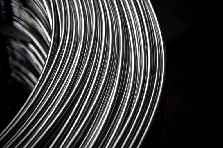 Industrielles Wickeln & Transformatoren für B2B: SEM SUHNER als Serienpartner